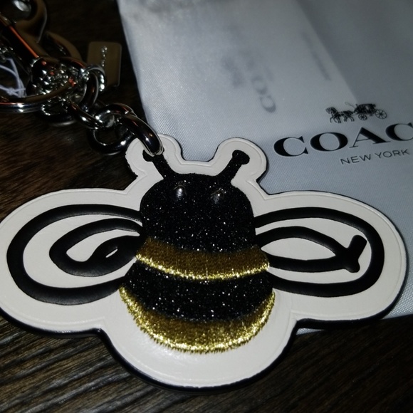 New smooth white leather keychain with black glitter, gold satin stitching and a - Picture 7 of 8